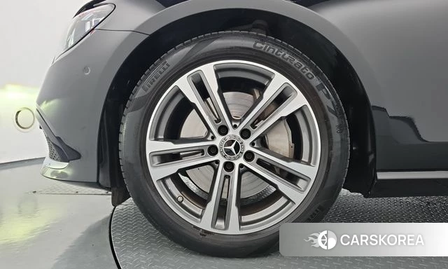 Mercedes-Benz E-Class W213 id 4951425 из Кореи 28