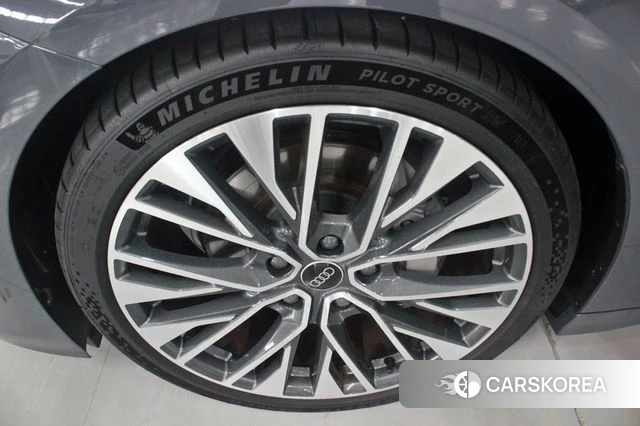 Audi A6 e-Tron id 4532933 из Кореи 15