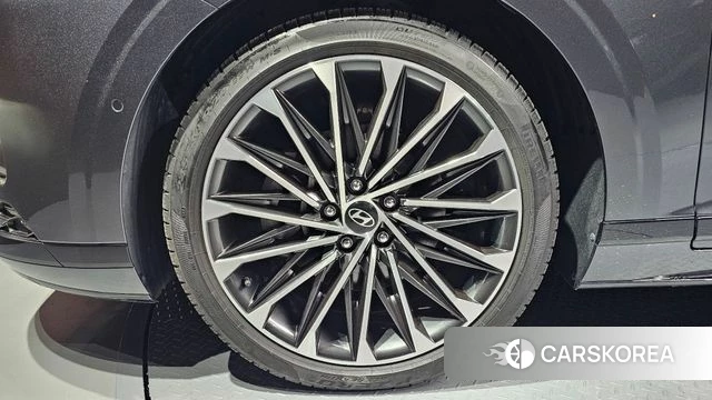 Hyundai Grandeur (GN7) id 4991128 из Кореи 32