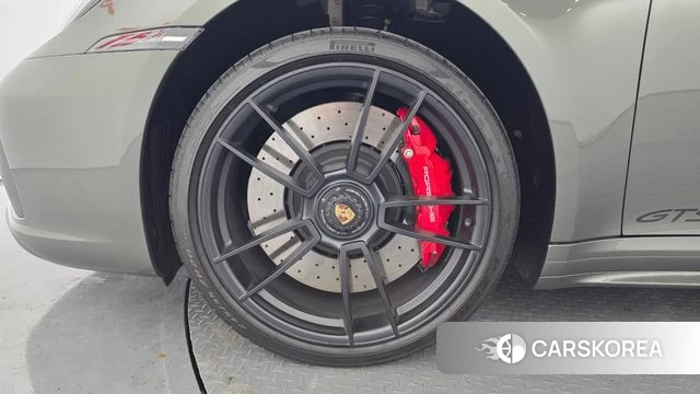 Porsche 911(992) id 4779321 из Кореи 15