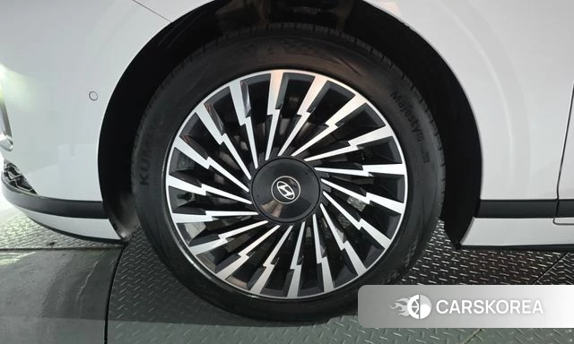 Hyundai Grandeur Hybrid (GN7) id 4950163 из Кореи 40