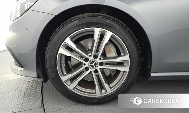 Mercedes-Benz E-Class W213 id 5046985 из Кореи 29