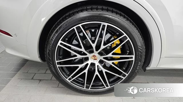 Porsche Cayenne (PO536) id 4660243 из Кореи 15