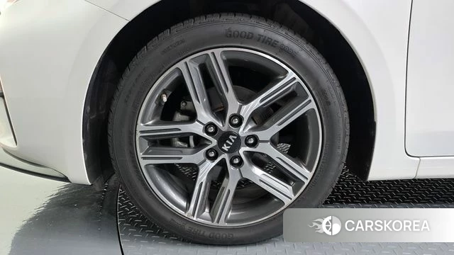 Kia Come New K3 id 4856520 из Кореи 26