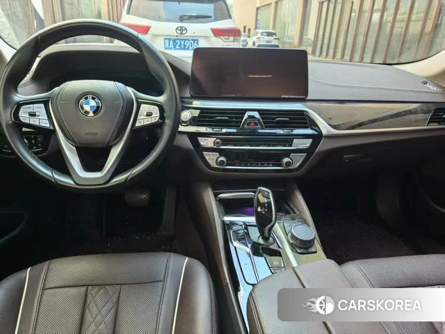 BMW 5 series 2021 Белый из Китая, фото 6
