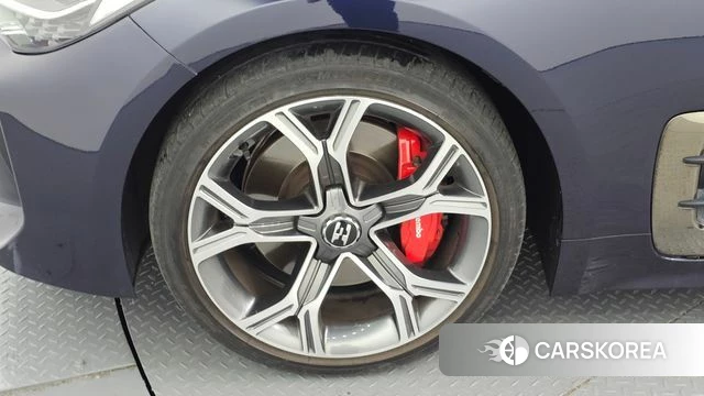 Kia Stinger id 4019642 из Кореи 15