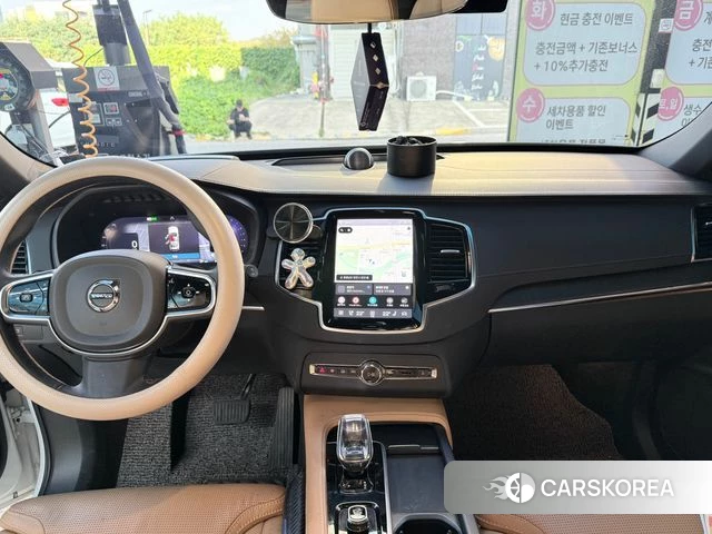 Volvo XC90 second Generation 2023 Белый из Кореи, фото 5