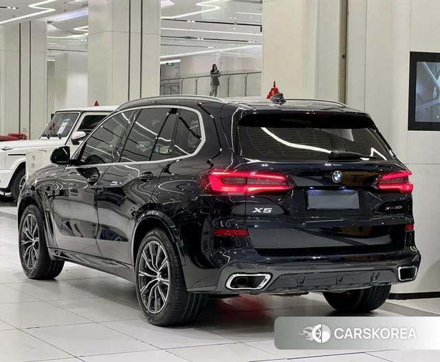 BMW X5 2021 Черный из Китая, фото 6