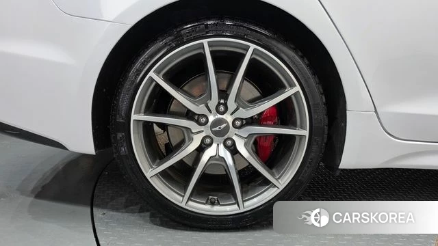 Genesis G70 id 4967891 из Кореи 28