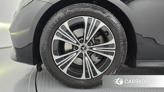 Mercedes-Benz E-Class W214 id 4964694 из Кореи 15
