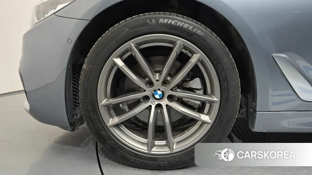 BMW 5 Series (G30) id 5004635 из Кореи 15