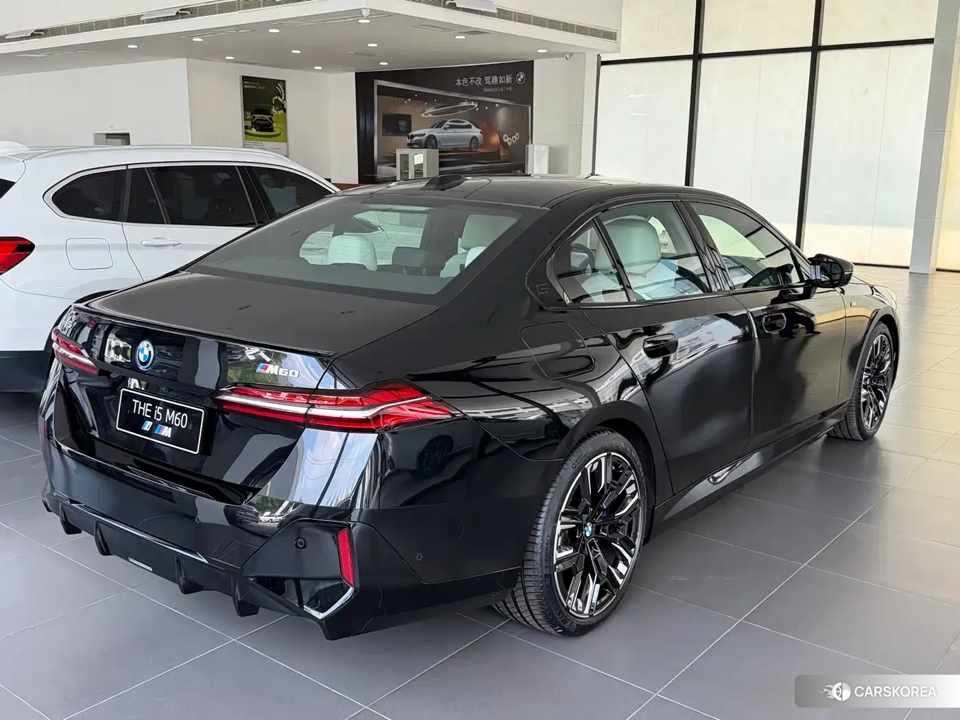 BMW i5 2026 Черный из Китая, фото 5