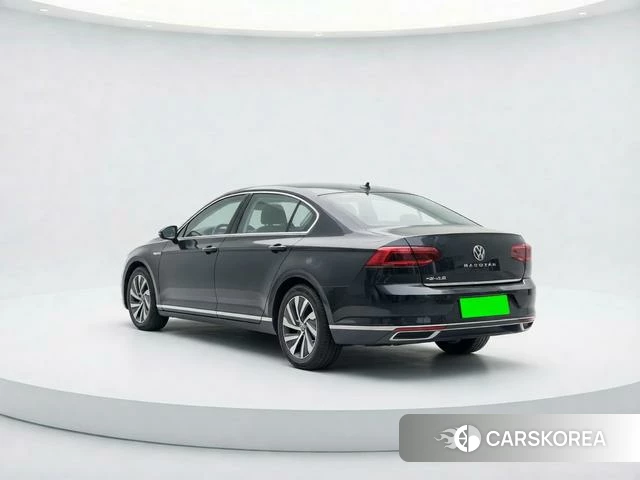 Volkswagen Magotan 2021 Черный из Китая, фото 5