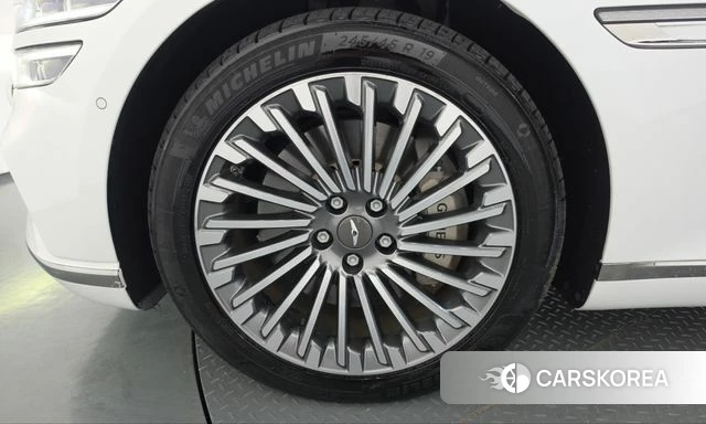 Genesis Electrified G80 (RG3) id 4992107 из Кореи 30