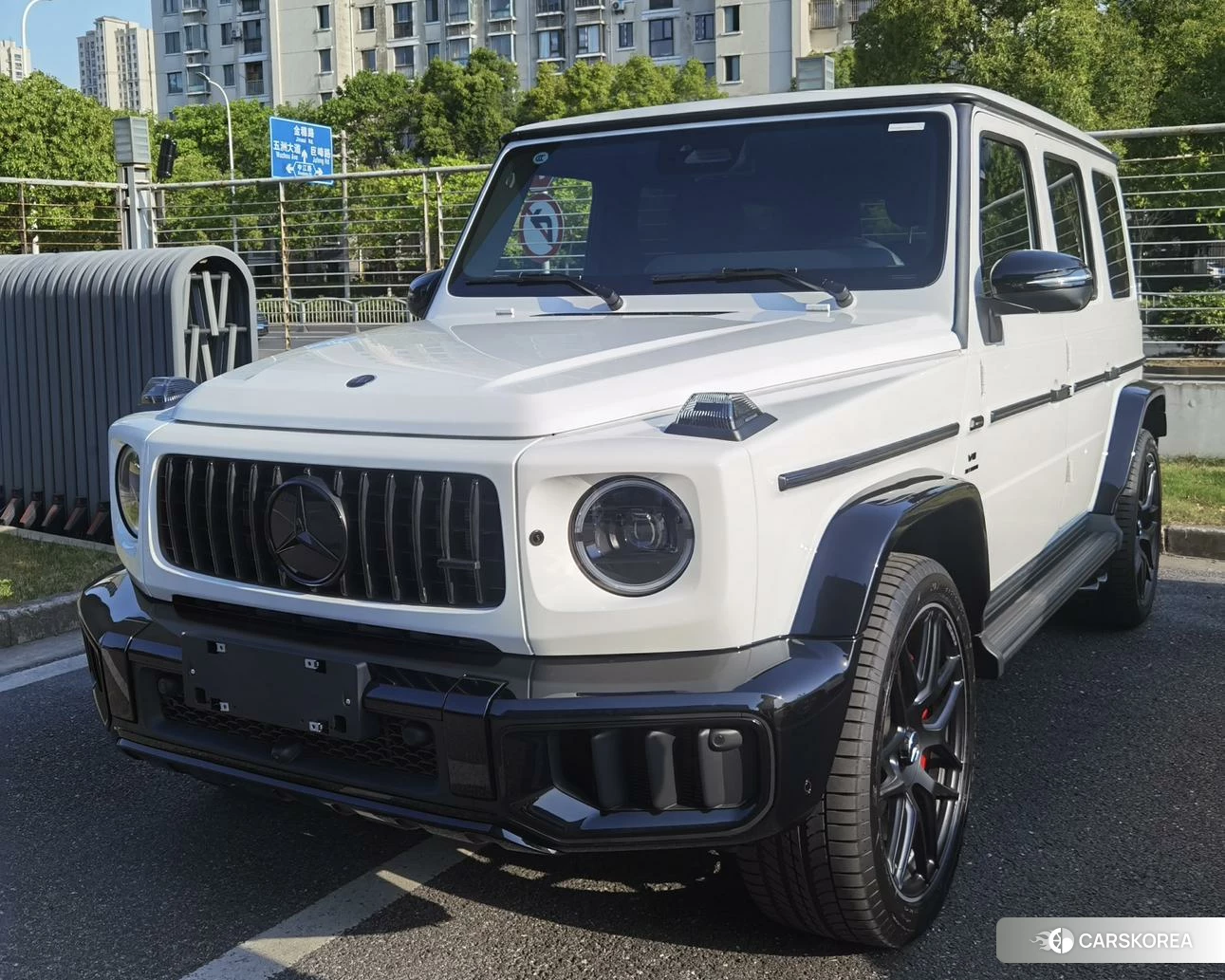 Mercedes-Benz AMG G-Class 2024 Белый из Китая, фото 5