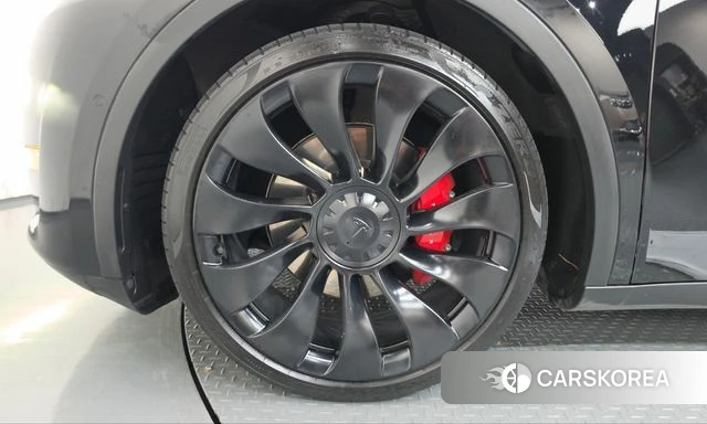 Tesla Model Y id 5027945 из Кореи 25