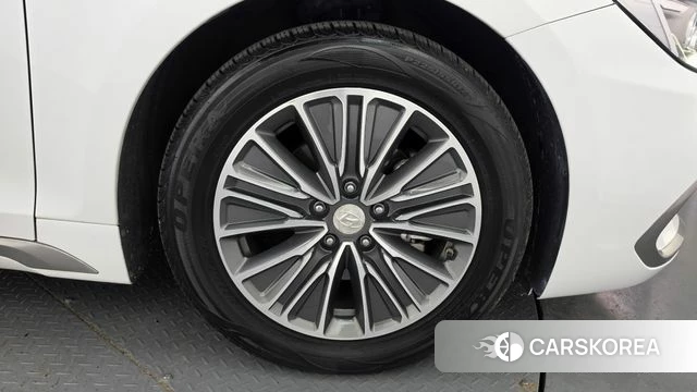 Hyundai Grandeur IG Hybrid id 4998799 из Кореи 15