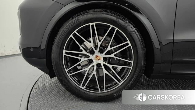 Porsche Cayenne (PO536) id 4980182 из Кореи 34