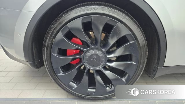 Tesla Model Y id 5040108 из Кореи 28