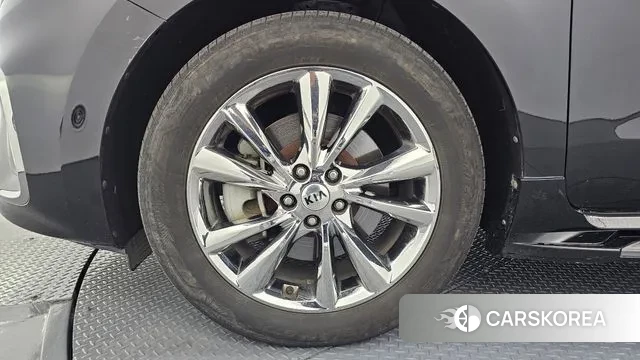 Kia The New Carnival id 3718681 из Кореи 15