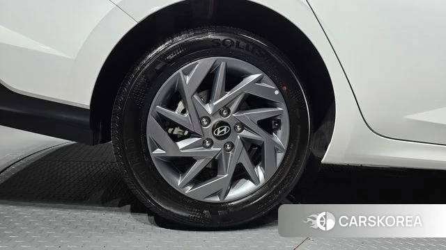 Hyundai The New Avante (CN7) id 4686418 из Кореи 15