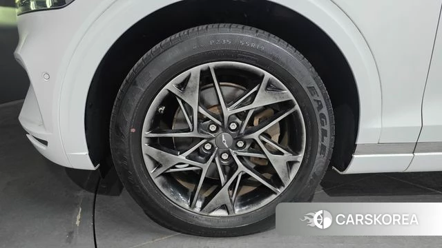 Genesis GV70 id 4997758 из Кореи 26