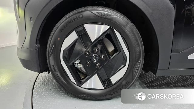 Kia EV3 id 4686703 из Кореи 29