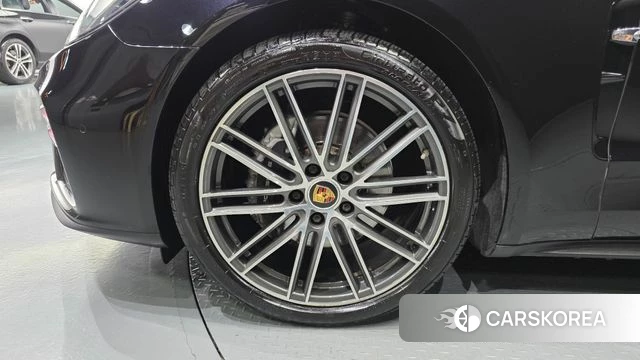 Porsche Panamera (971) id 4929846 из Кореи 34
