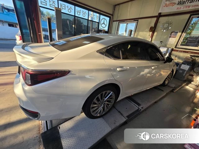 Lexus ES300h 7th generation id 4957378 из Кореи 15