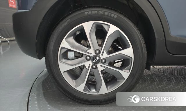 Kia Stonic id 5013171 из Кореи 25