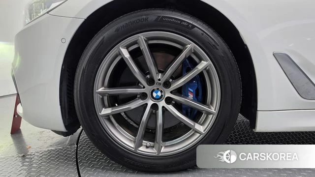 BMW 5 Series (G30) id 4988535 из Кореи 15