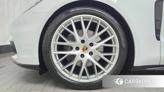 Porsche Panamera (971) id 4987749 из Кореи 15