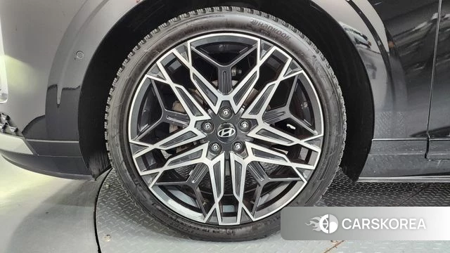 Hyundai Grandeur Hybrid (GN7) id 4834783 из Кореи 32