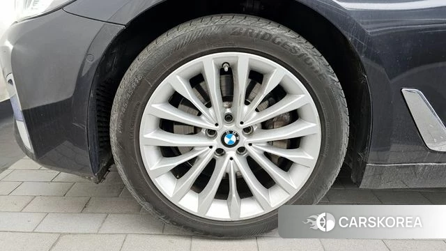 BMW 5 Series (G30) id 4187037 из Кореи 15