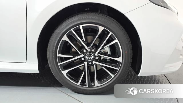 Toyota Camry (XV80) id 4892562 из Кореи 26