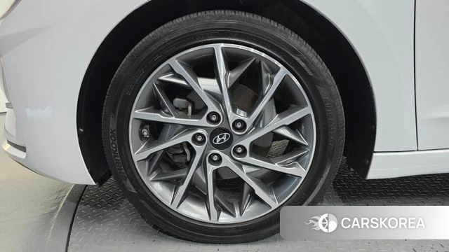 Hyundai The New Avante AD id 4780855 из Кореи 25