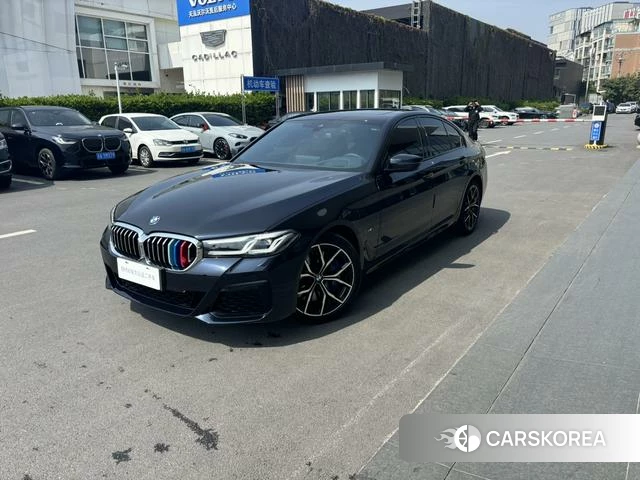 BMW 5 series 2023 Черный из Китая, фото 5