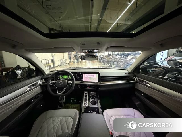 Volkswagen Tavendor 2023 Черный из Китая, фото 5