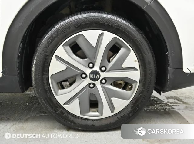 Kia Niro EV id 4969601 из Кореи 15