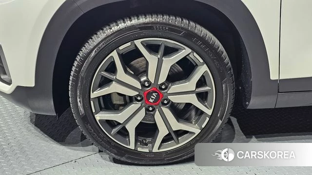 Kia Seltos id 4992388 из Кореи 26
