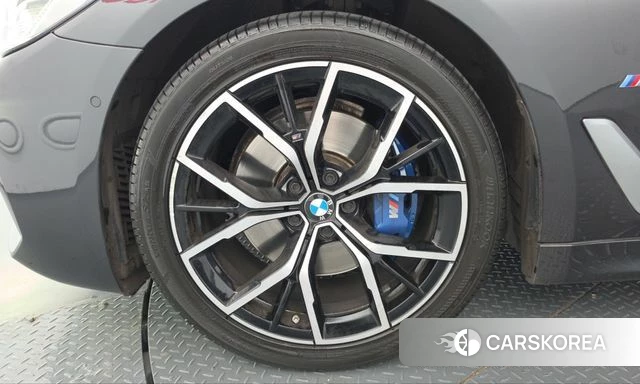 BMW 5 Series (G30) id 5018003 из Кореи 27