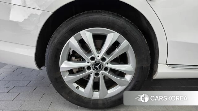 Mercedes-Benz C-Class W205 id 4977871 из Кореи 26