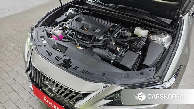 Lexus ES300h 7th generation id 4975821 из Кореи 27