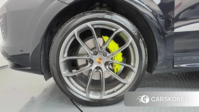 Porsche Cayenne (PO536) id 5040892 из Кореи 15