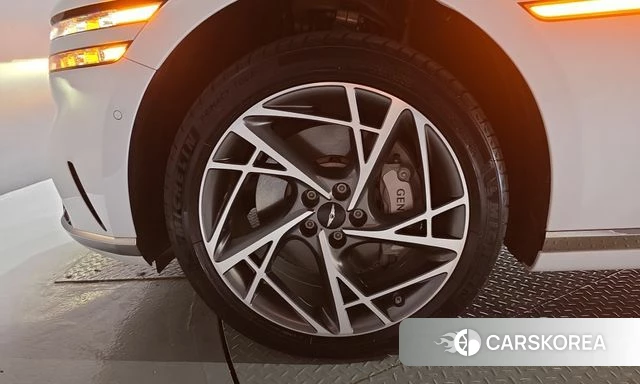 Genesis G90 (RS4) id 4957694 из Кореи 34