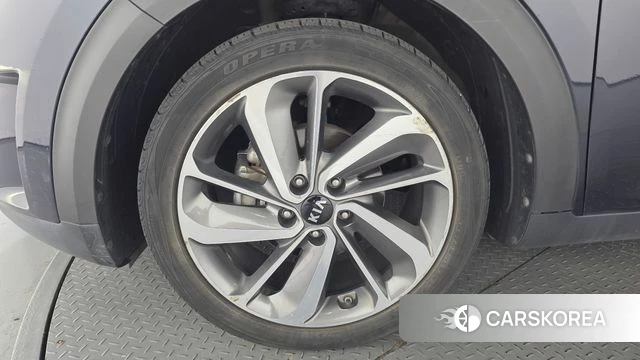 Kia Niro id 4924028 из Кореи 15