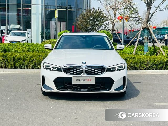 BMW 3 series 2025 Белый из Китая, фото 5