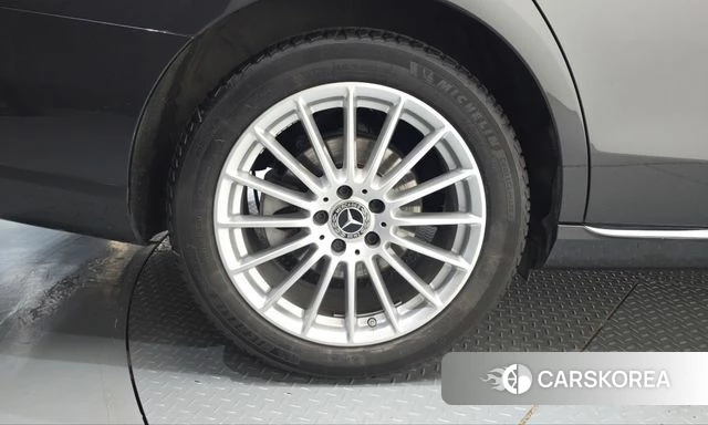 Mercedes-Benz E-Class W213 id 5053764 из Кореи 28
