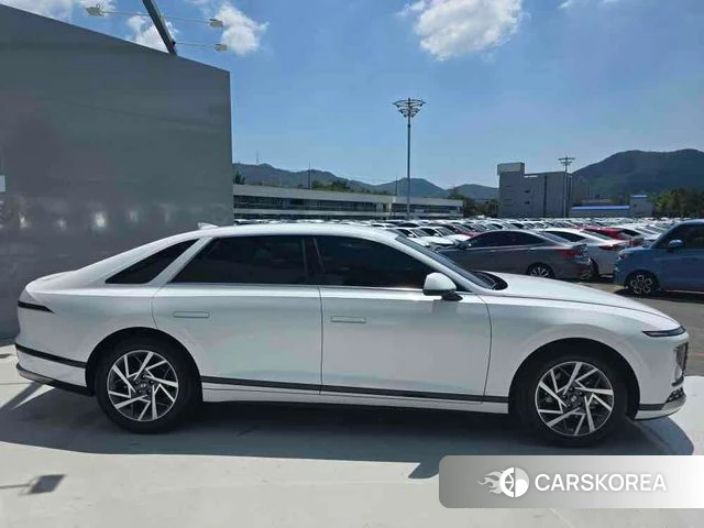 Hyundai Grandeur (GN7) id 4756818 из Кореи 15
