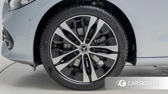 Mercedes-Benz C-Class W206 id 4974845 из Кореи 13